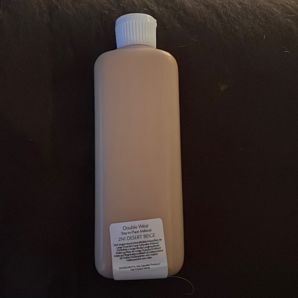 Estée Lauder Stay in place Makeup 2N1 Desert Beige